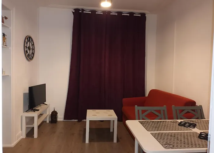 Appartement Entier Au Rdc - Ideal Pour Travailleurs Ou Voyageurs En Famille Jusqu A 6P