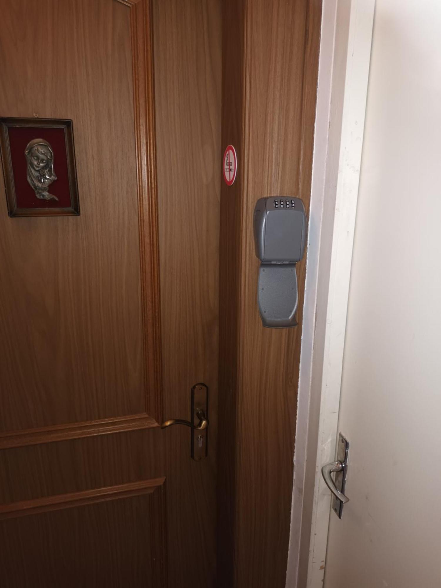 Entier Au Rdc - Ideal Pour Travailleurs Ou Voyageurs En Famille Jusqu A 6p Appartement *